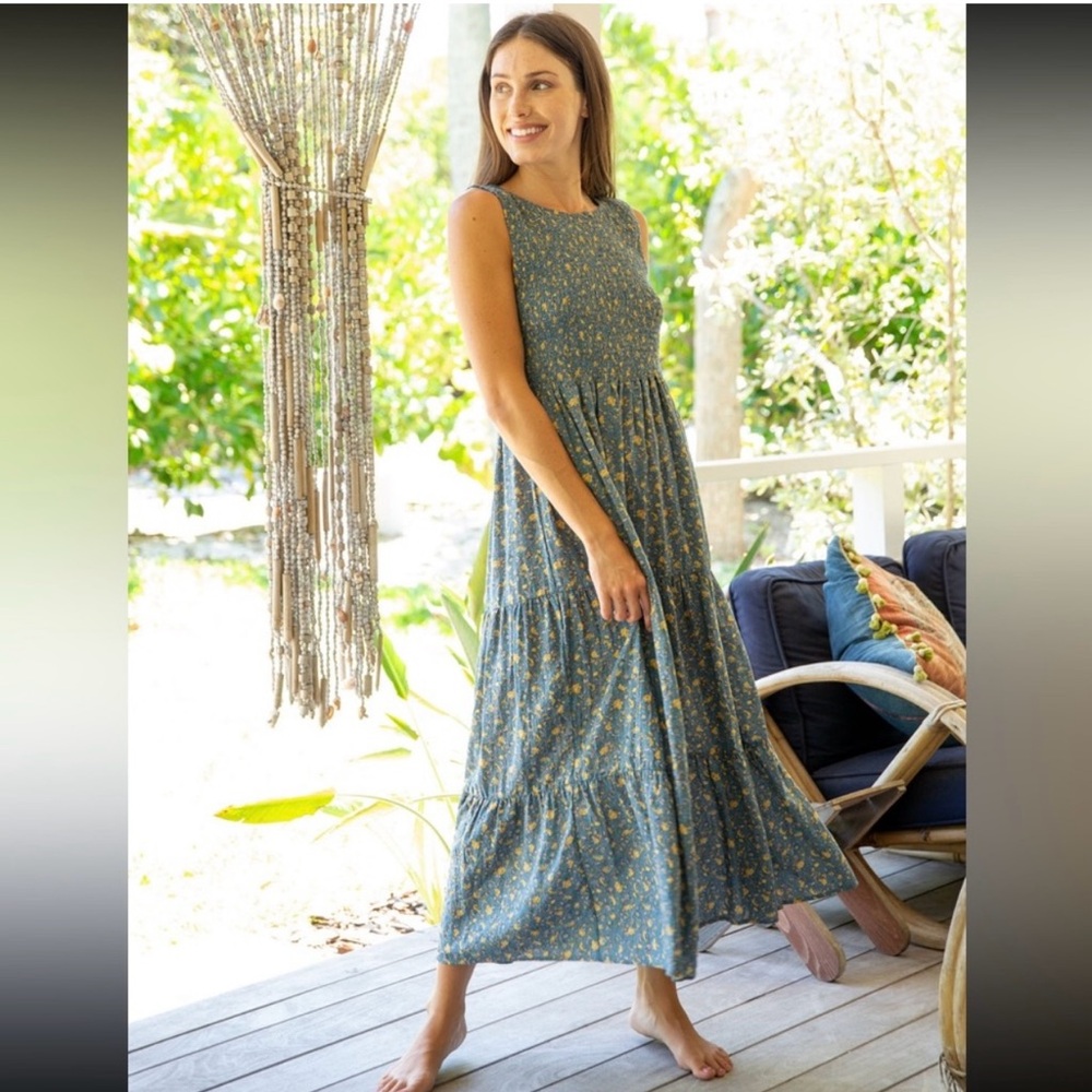 NATURAL LIFE Emmie Smocked Maxi Dress